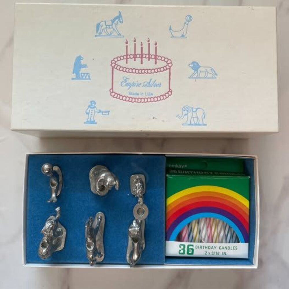Vintage Empire Silver Circus-Themed Birthday Candle Holders Set (Box & Candles) - Picture 7 of 9